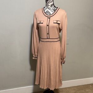 Chic Long-Sleeve Peach Dress with Button Accents